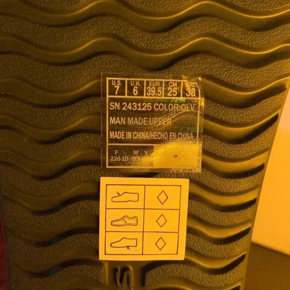 Sketcher Foamies flip Flips Size 7